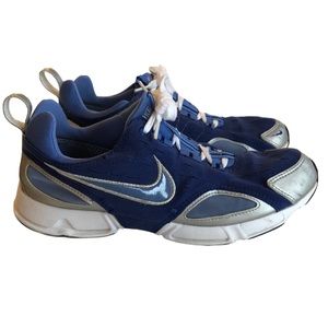 nike running shoes old